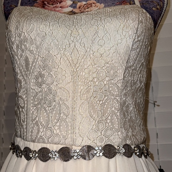 A Byer Homecoming Prom Wedding Formal Simple Dress - Picture 3 of 8